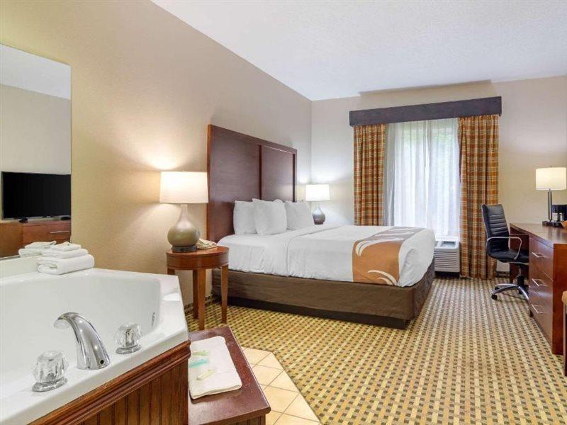Quality Inn & Suites Decatur - Atlanta East Lithonia Zewnętrze zdjęcie