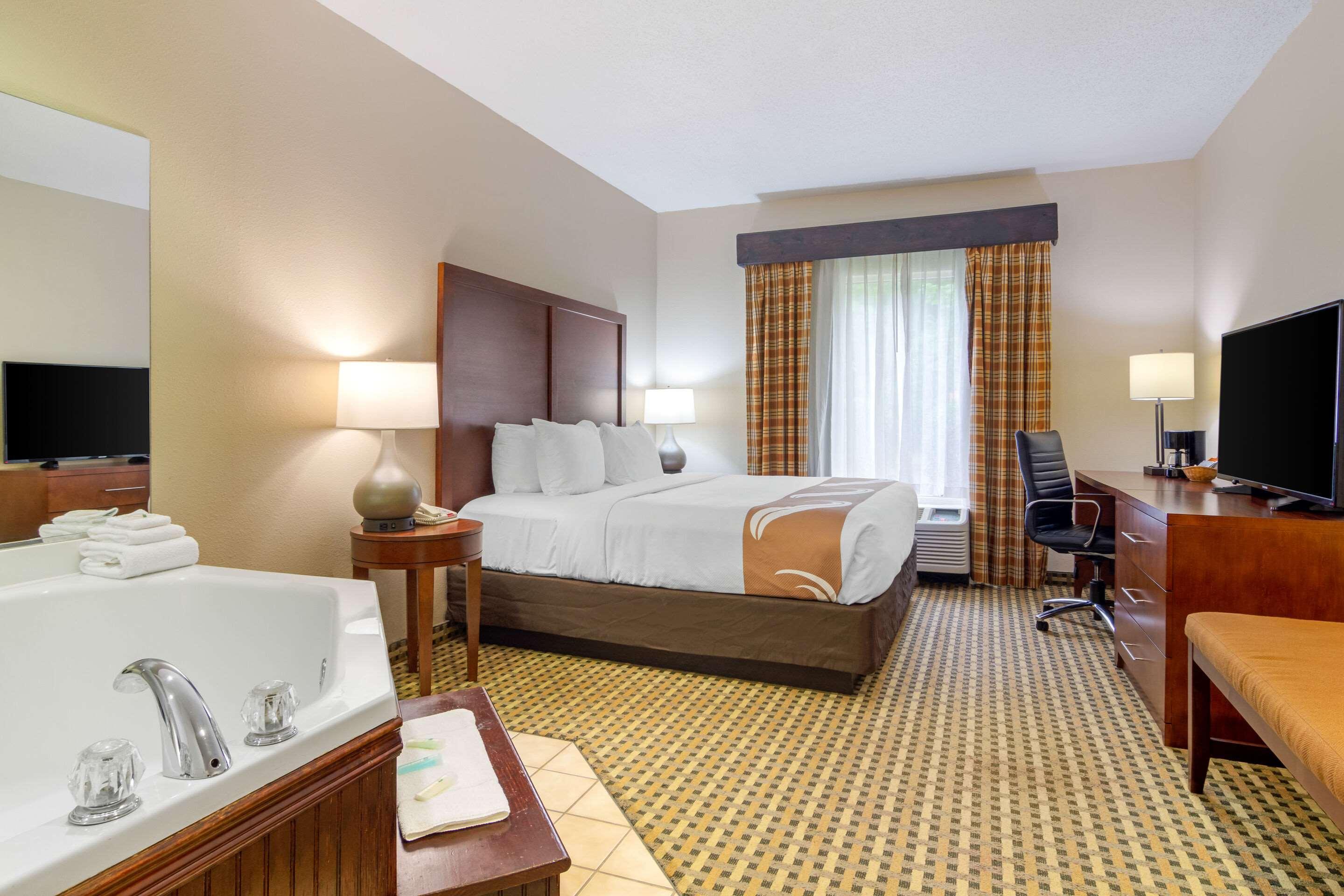 Quality Inn & Suites Decatur - Atlanta East Lithonia Zewnętrze zdjęcie