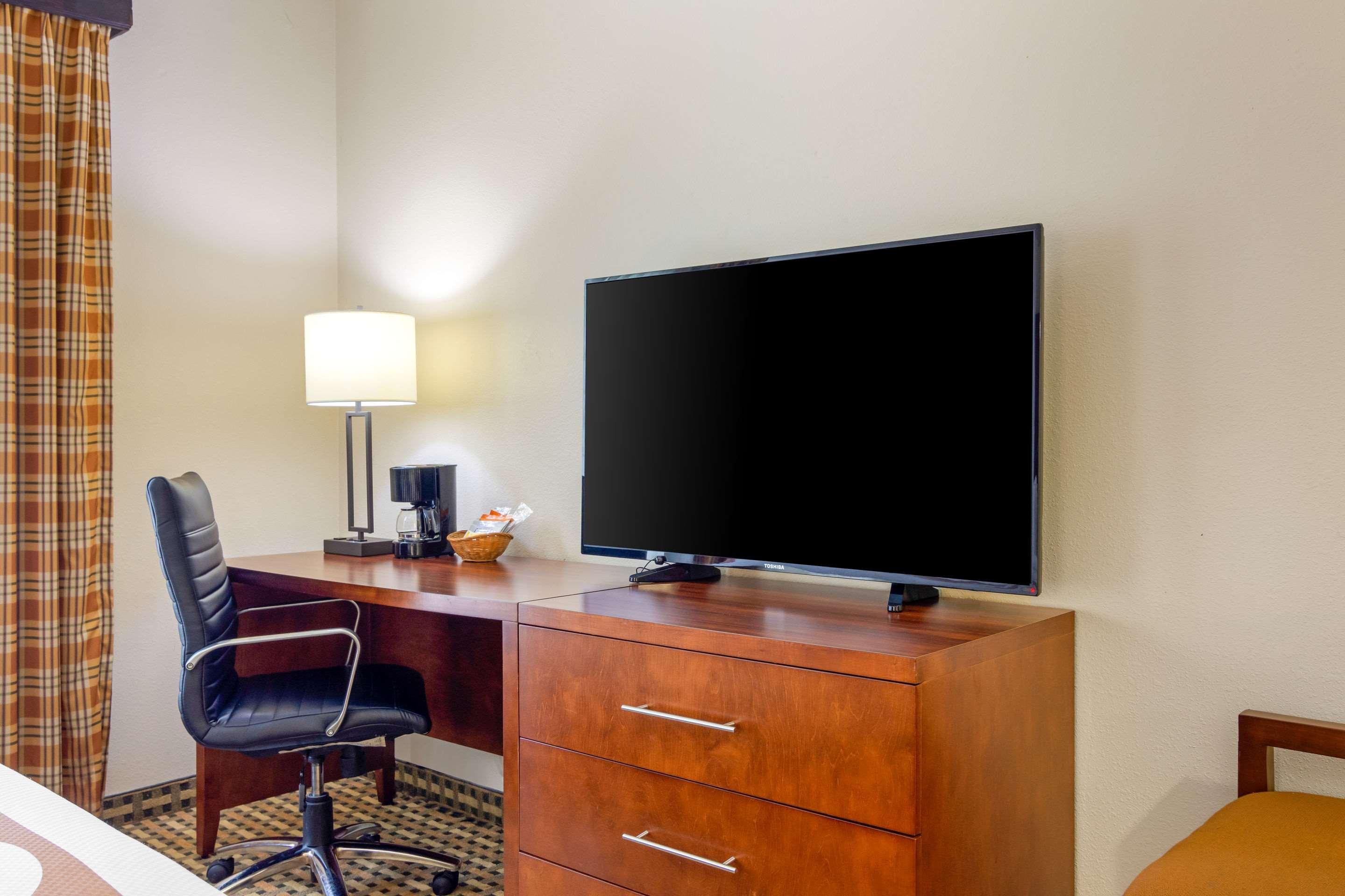 Quality Inn & Suites Decatur - Atlanta East Lithonia Zewnętrze zdjęcie
